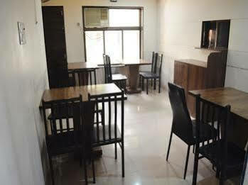 Oyo Rooms Railway Station Ankleshwar Exterior foto